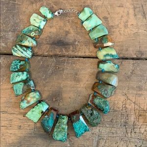 💚Turquoise Stone Colored Chunky Necklace